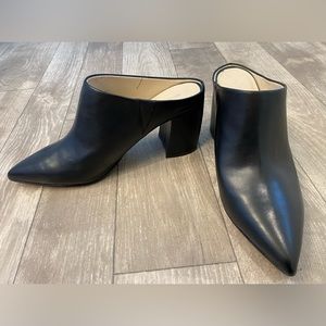 Marc Fisher Ragni Black Leather Mules S. 8.5